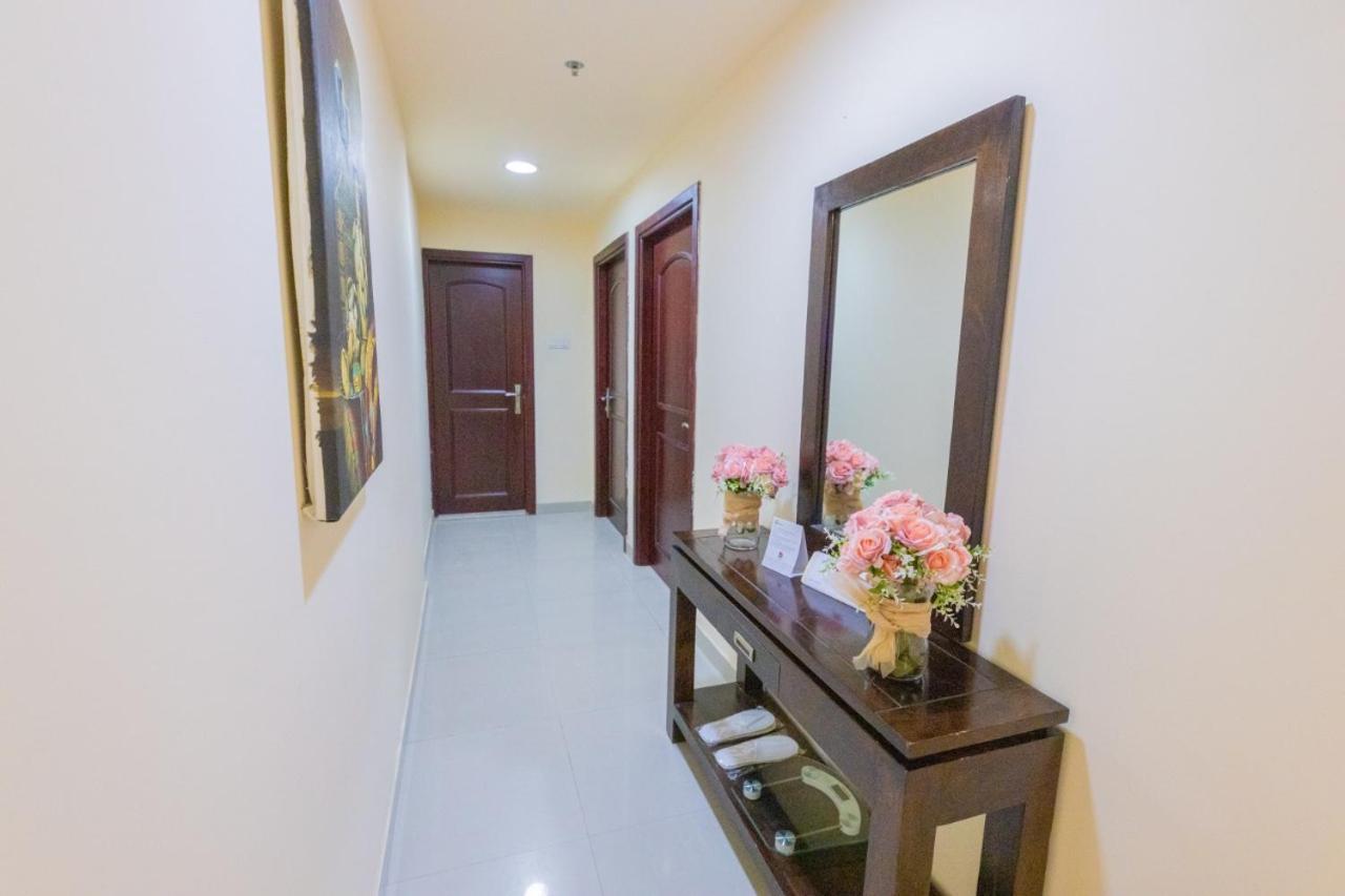Ewan Tower Hotel Apartments Ajman Exterior foto