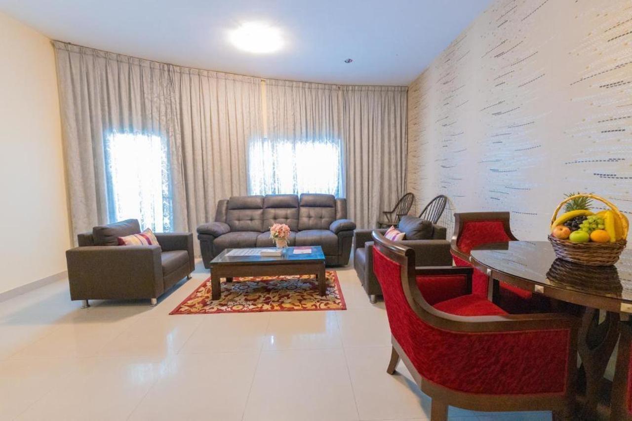 Ewan Tower Hotel Apartments Ajman Exterior foto